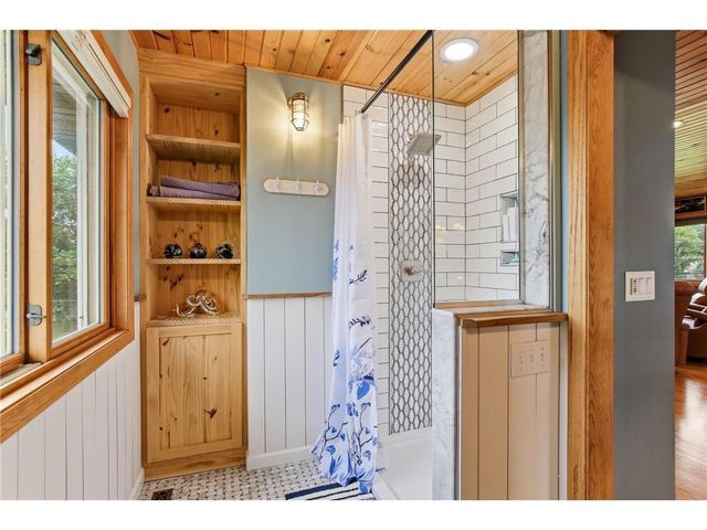5050 210th Street, Forest Lake, MN 55025