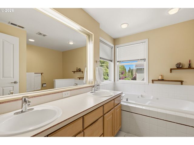 14204 Nw 23RD Ct, Vancouver, WA 98685