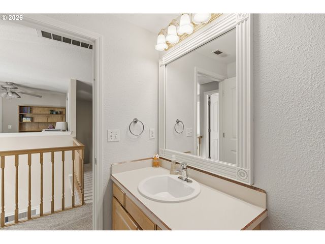 14204 Nw 23RD Ct, Vancouver, WA 98685