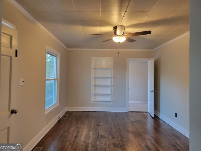 1624 Highland Avenue, Dublin, GA 31021