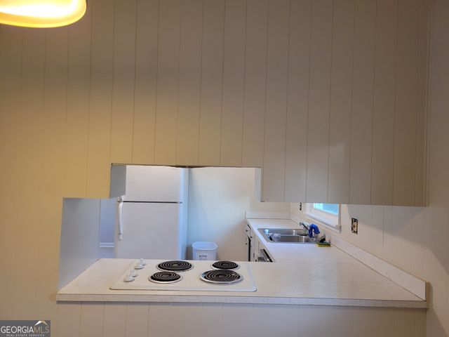 1624 Highland Avenue, Dublin, GA 31021