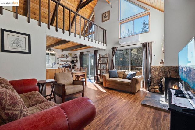 20887 McKinley WAY, Groveland, CA 95321