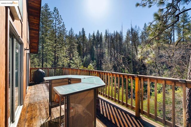 20887 McKinley WAY, Groveland, CA 95321