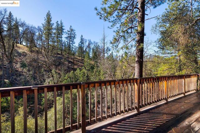 20887 McKinley WAY, Groveland, CA 95321