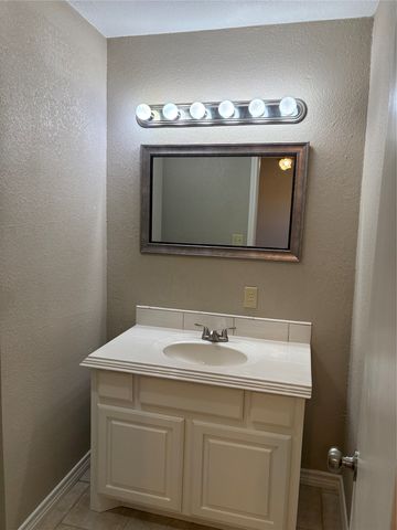 7342 Fm 1810, Chico, TX 76431