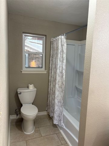 7342 Fm 1810, Chico, TX 76431