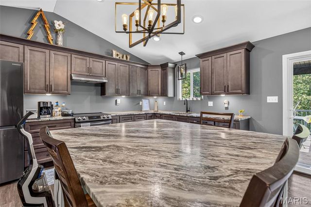 4343 Lockeport Landing, Hillsboro, MO 63050