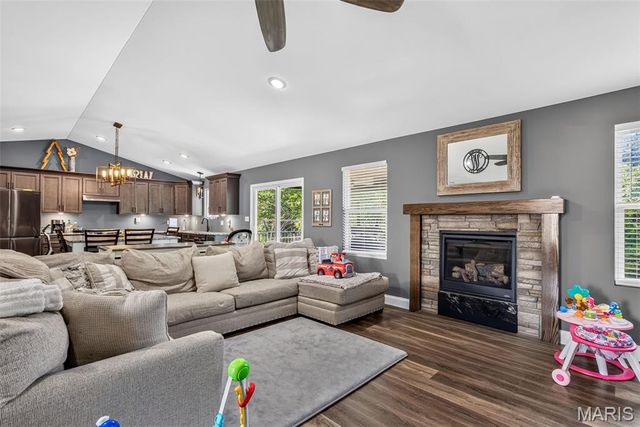 4343 Lockeport Landing, Hillsboro, MO 63050