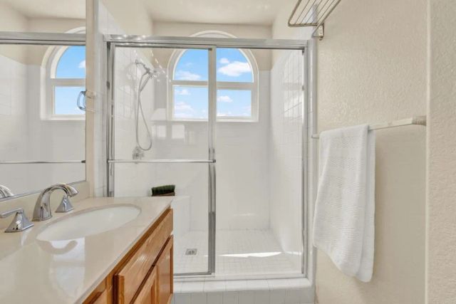 2507 Starlight, Escondido, CA 92026