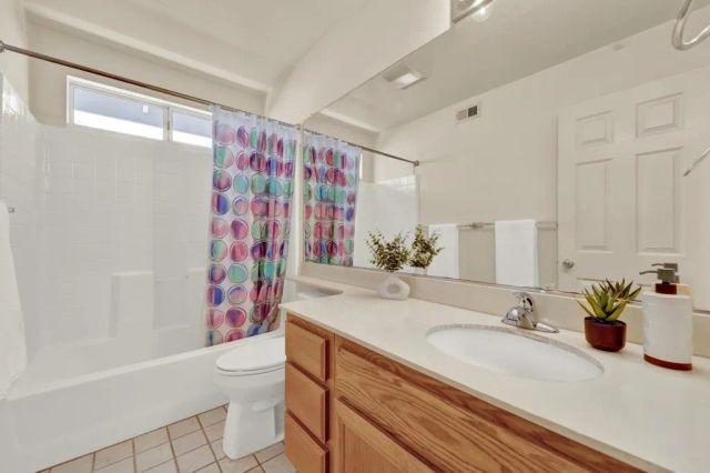 2507 Starlight, Escondido, CA 92026