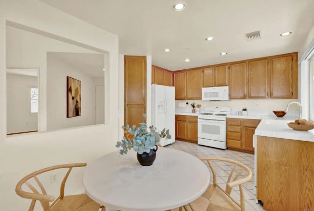 2507 Starlight, Escondido, CA 92026