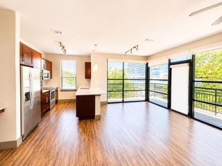 2910 Milam St Street 1130, Houston, TX 77006