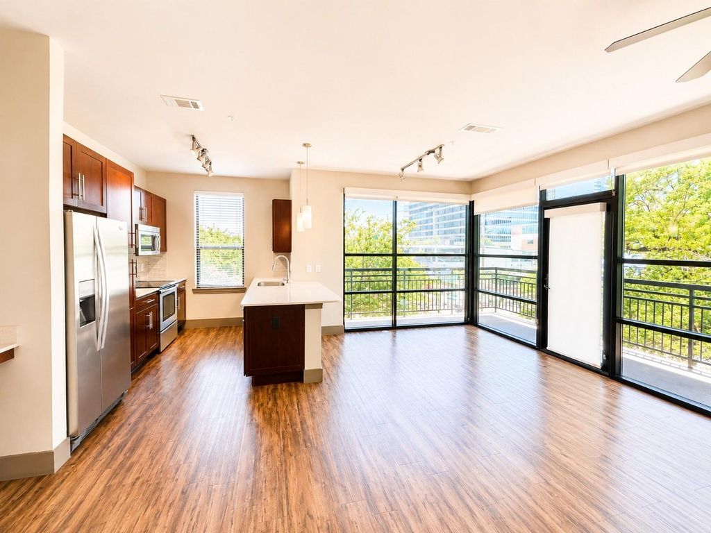 2910 Milam St Street 1130, Houston, TX 77006