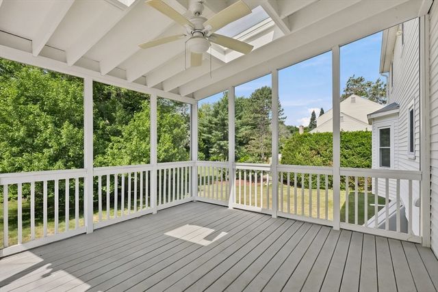 8 Flanagan Drive, Framingham, MA 01701