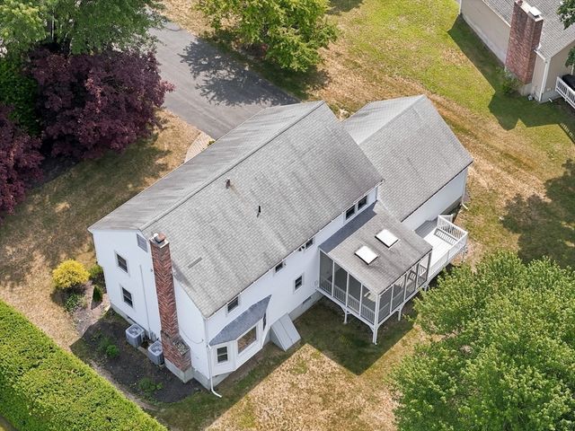 8 Flanagan Drive, Framingham, MA 01701