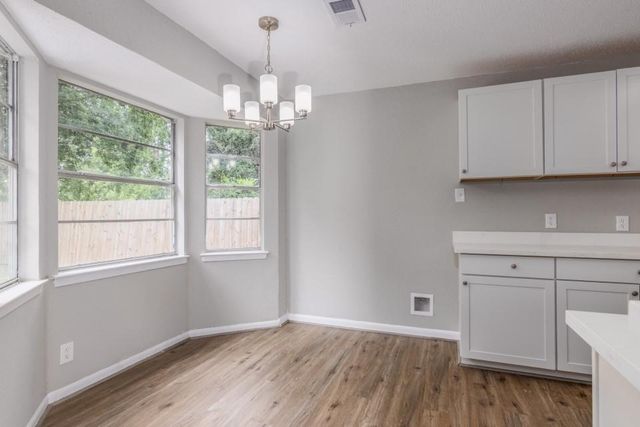 92 Sparrow Way, Beaumont, TX 77707