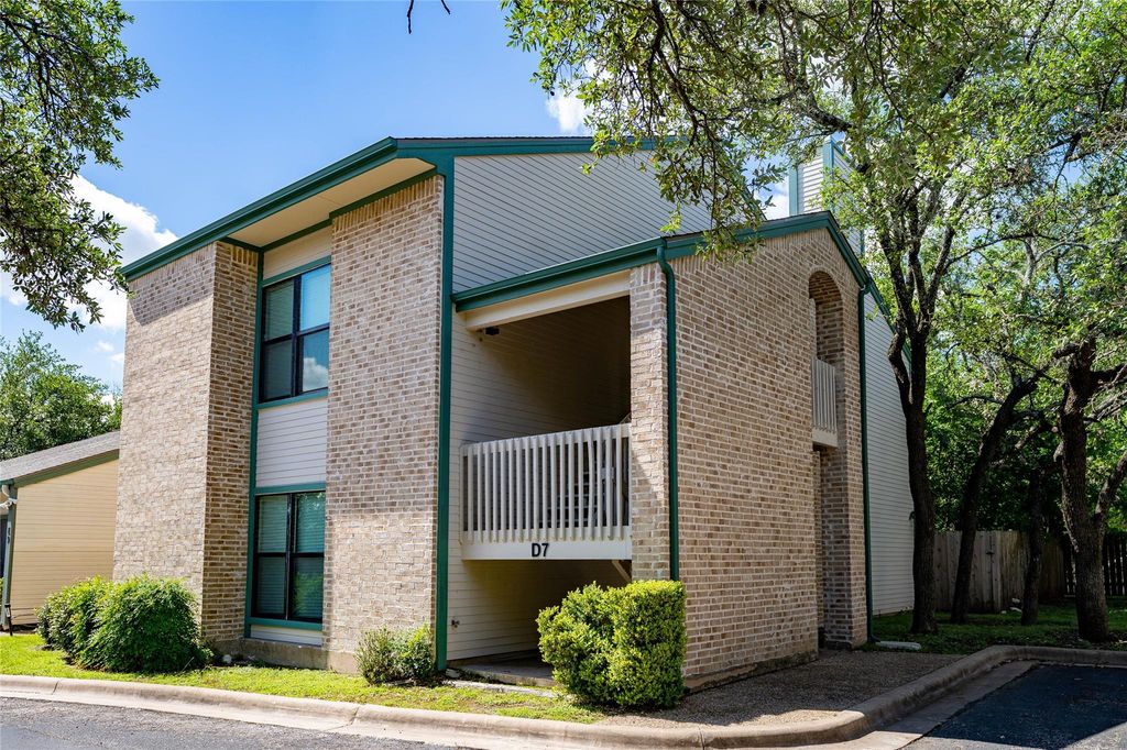 6501 COLUMBIA OAKS CT D8, Austin, TX 78759