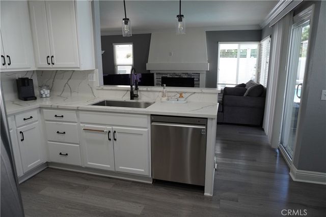 10406 Sandstone Court, Mentone, CA 92359