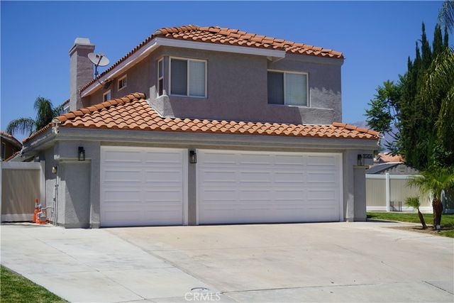 10406 Sandstone Court, Mentone, CA 92359