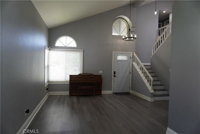 10406 Sandstone Court, Mentone, CA 92359