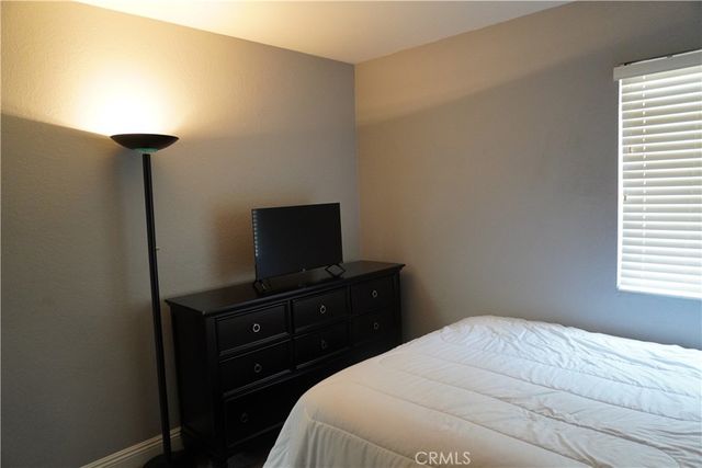 10406 Sandstone Court, Mentone, CA 92359