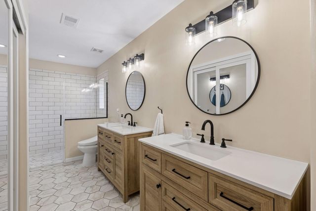 15740 84th Place N, Maple Grove, MN 55311
