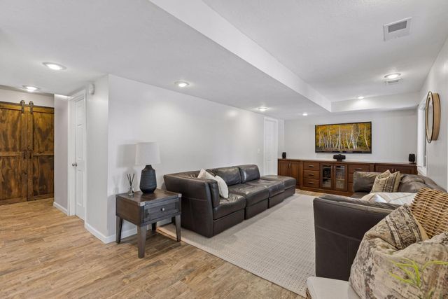 15740 84th Place N, Maple Grove, MN 55311