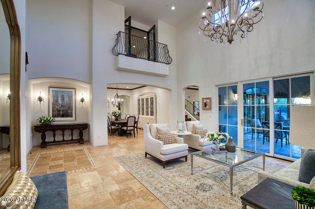 9820 E THOMPSON PEAK Parkway 824, Scottsdale, AZ 85255