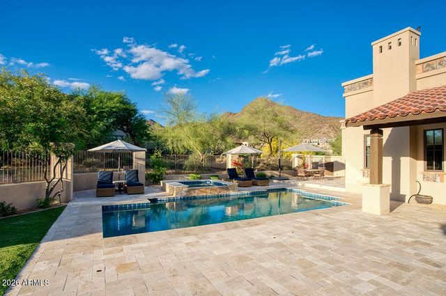9820 E THOMPSON PEAK Parkway 824, Scottsdale, AZ 85255