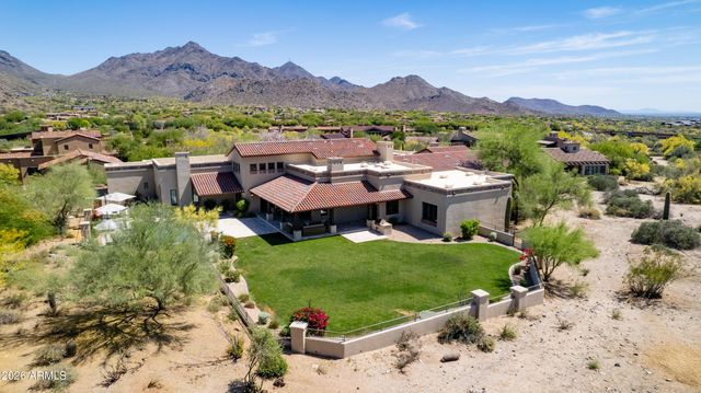 9820 E THOMPSON PEAK Parkway 824, Scottsdale, AZ 85255