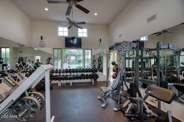 9820 E THOMPSON PEAK Parkway 824, Scottsdale, AZ 85255