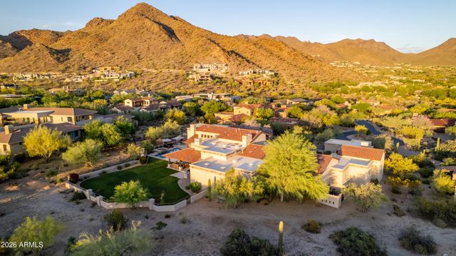 9820 E THOMPSON PEAK Parkway 824, Scottsdale, AZ 85255
