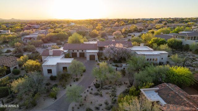 9820 E THOMPSON PEAK Parkway 824, Scottsdale, AZ 85255