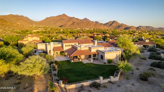9820 E THOMPSON PEAK Parkway 824, Scottsdale, AZ 85255