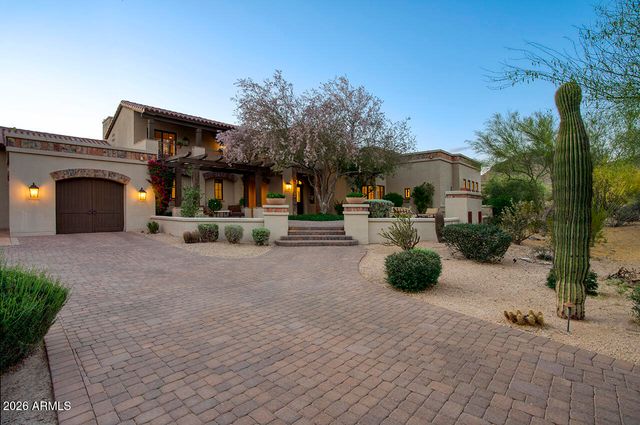 9820 E THOMPSON PEAK Parkway 824, Scottsdale, AZ 85255