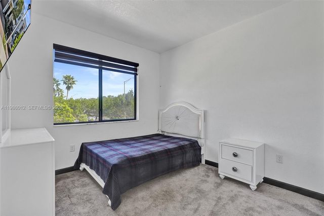 408 NE 212th Ter, Miami, FL 33179