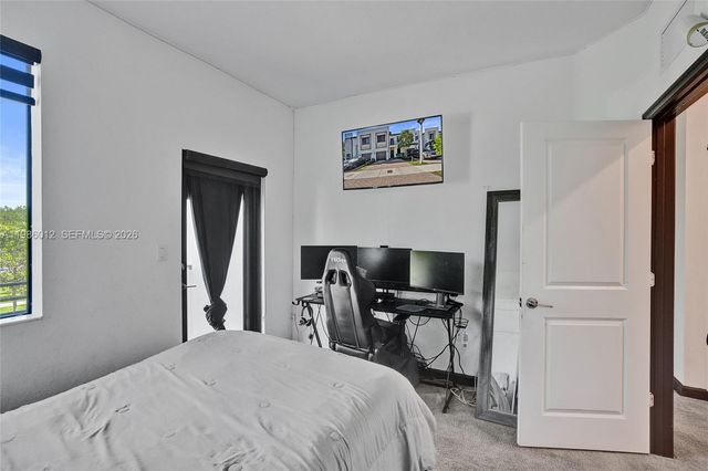 408 NE 212th Ter, Miami, FL 33179