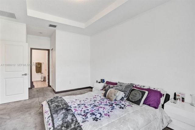 408 NE 212th Ter, Miami, FL 33179