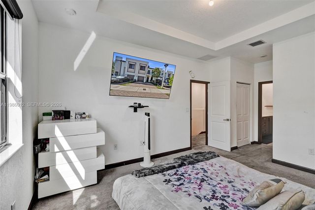 408 NE 212th Ter, Miami, FL 33179