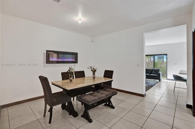 408 NE 212th Ter, Miami, FL 33179