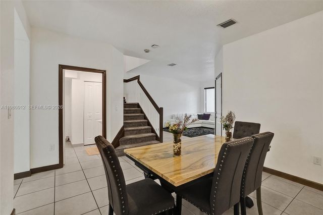 408 NE 212th Ter, Miami, FL 33179