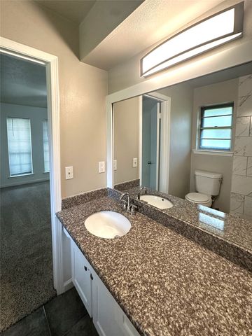 1724 Midcrest Drive, Plano, TX 75075