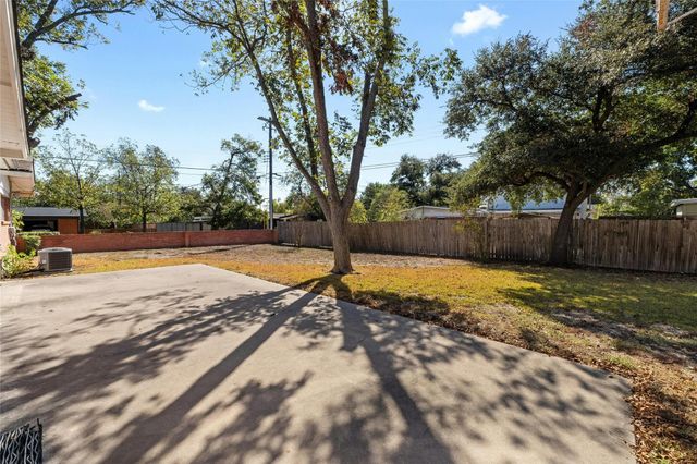 1311 Ridgehaven DR, Austin, TX 78723