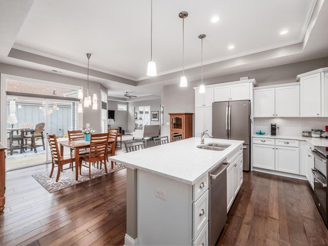 8015 Summitpoint Place, Lewis Center, OH 43035