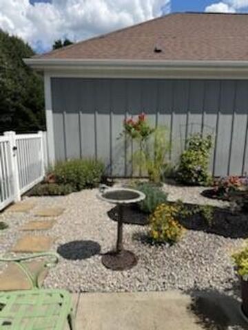 8015 Summitpoint Place, Lewis Center, OH 43035