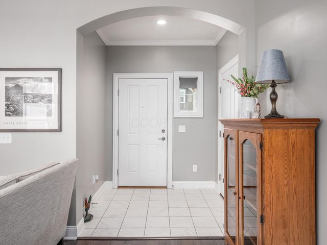 8015 Summitpoint Place, Lewis Center, OH 43035