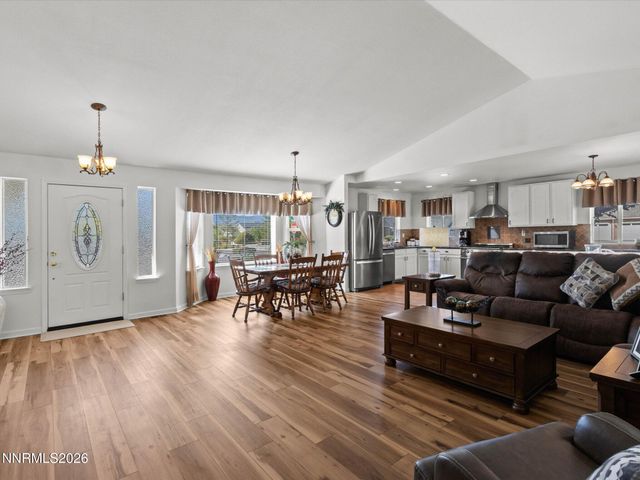 2947 Hot Springs Drive, Minden, NV 89423