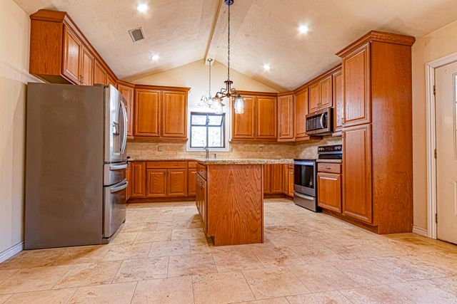 103 Whippoorwill Drive, Livingston, TX 77351