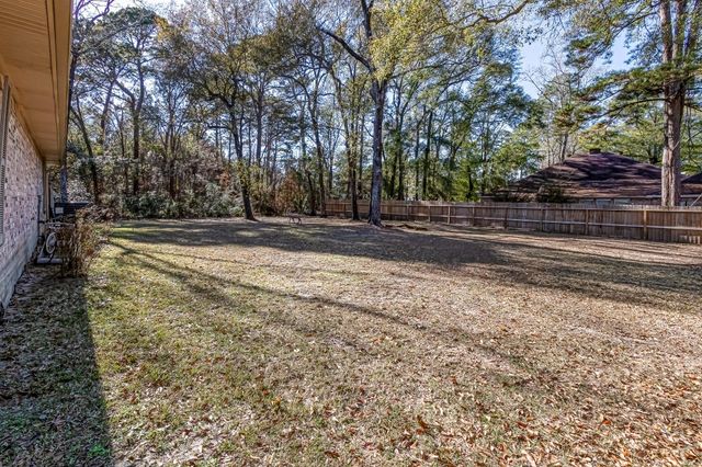 103 Whippoorwill Drive, Livingston, TX 77351