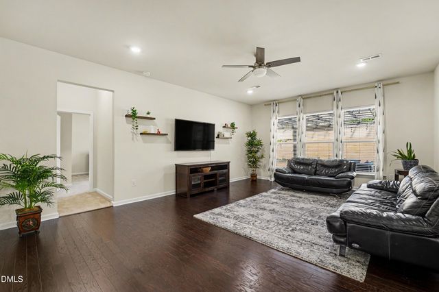 441 Duggins Point, Apex, NC 27523